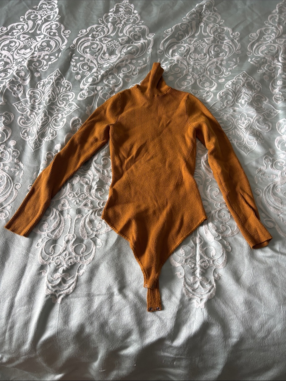 Abercrombie & Fitch Ribbed Mock Neck Long Sleeve Bodysuit — Mustard